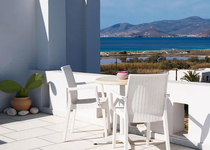 Camara Otel Agios Prokopios (Naxos)