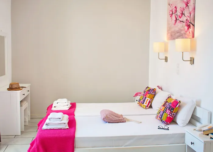 Camara Hotel Agios Prokopios (Naxos)